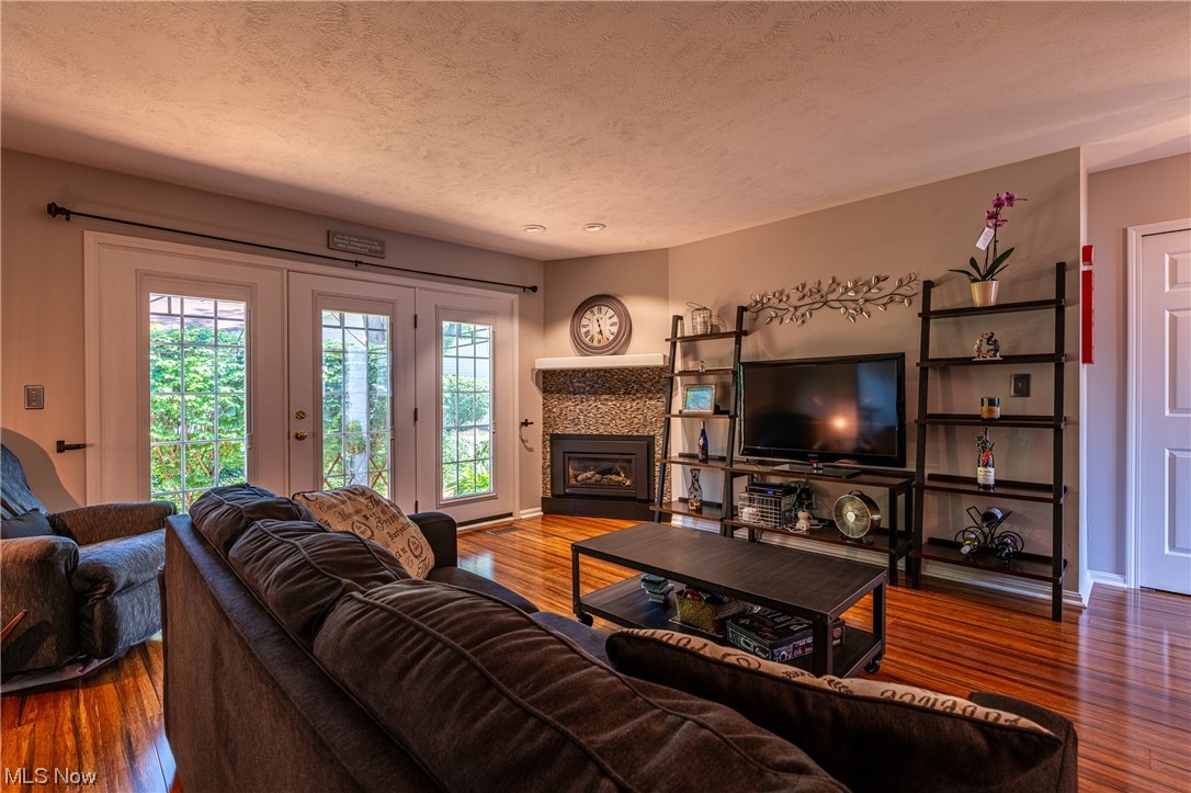 Governors Landing Condo - Residential