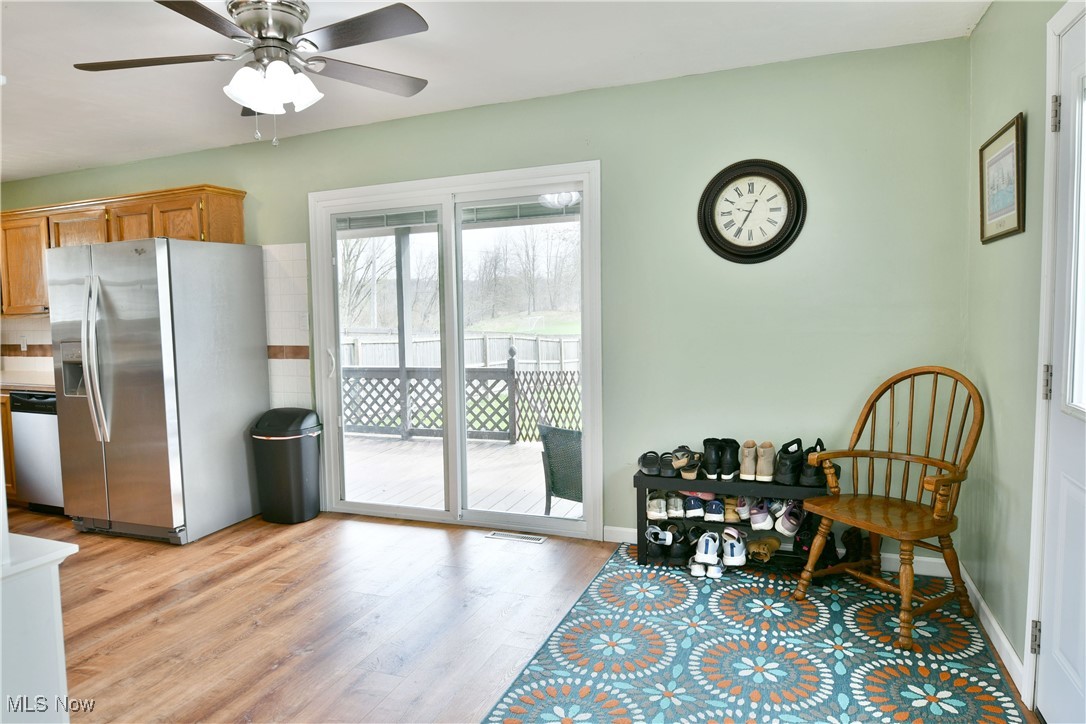 765 Dresden Drive, Hubbard, Ohio image 10
