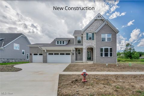 4118 St Gregory Way Avon OH 44011