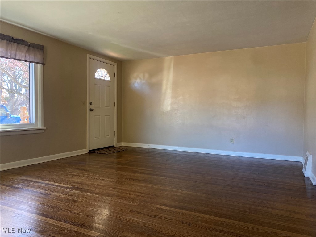 Bradley Flooms 2nd Add - Residential Lease