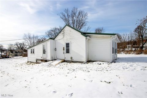 Tiny photo for 283 E Wood Street, Shreve, OH 44676 (MLS # 5180183)