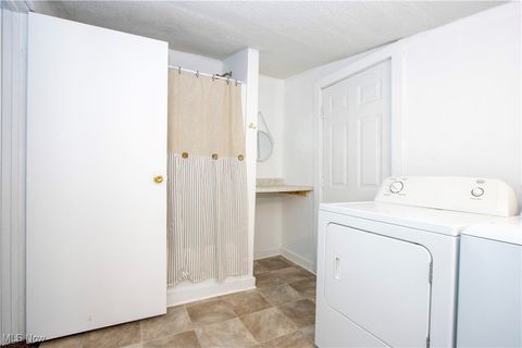 Tiny photo for 283 E Wood Street, Shreve, OH 44676 (MLS # 5180183)