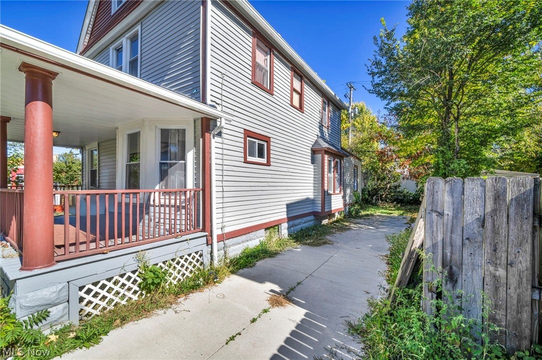2013 W 99th Street