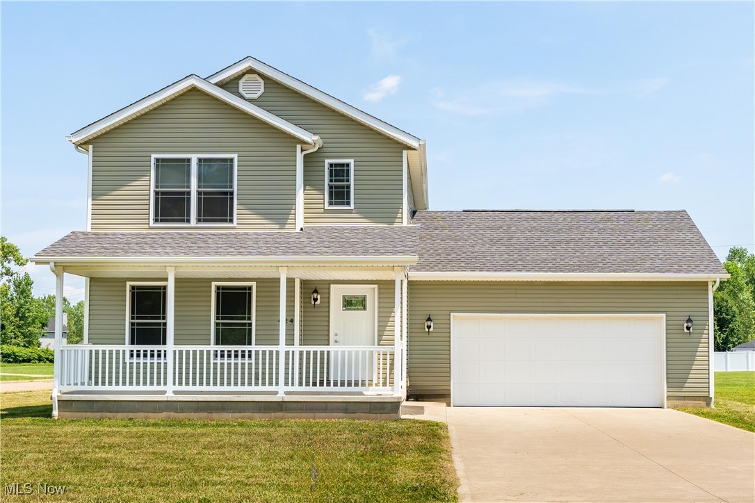 Welcome to your future home nestled in the heart of Canton! This inviting property offers a perfect blend of comfort, style, and convenience—ideal for families, first-time buyers, or anyone seeking a peaceful retreat with easy access to city amenities.
Built in 2018, this home offers 3 bedrooms and 2.5 bathrooms with a thoughtfully designed floorplan. The kitchen has plenty of counter space, ample cabinetry and stainless-steel appliances. The three comfortably sized bedrooms offer plenty of natural light and ample closet space. The unfinished basement has plenty of room for storage or could even be finished into additional living space.