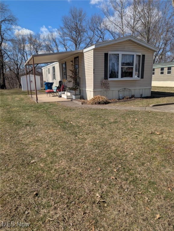 216 SW F Street, Navarre, Ohio image 2