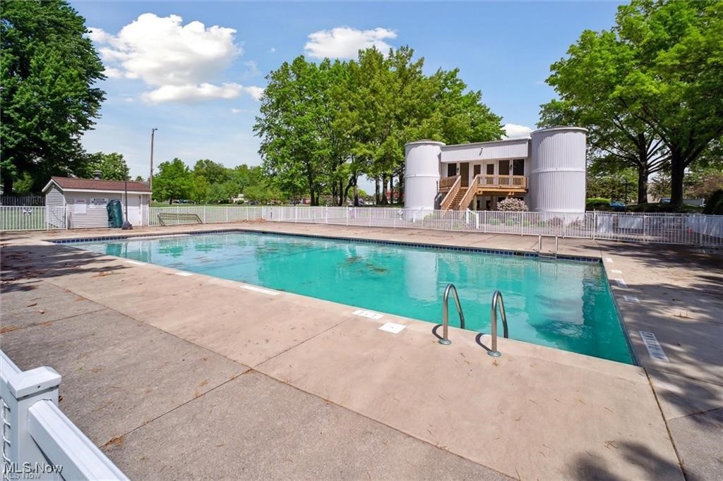 Great Oaks Condo - Residential