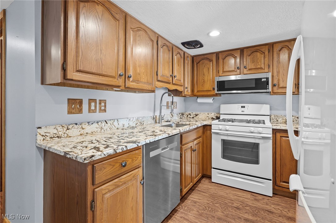 Great Oaks Condo - Residential