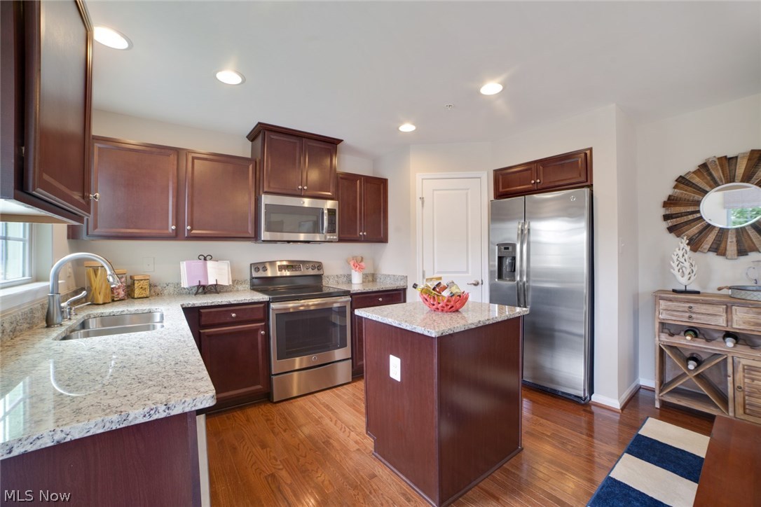 Eastwood Glen - Residential