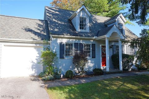Photo for 118 Burlington Oval Drive