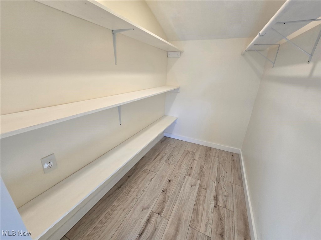 Boling Brook - Residential