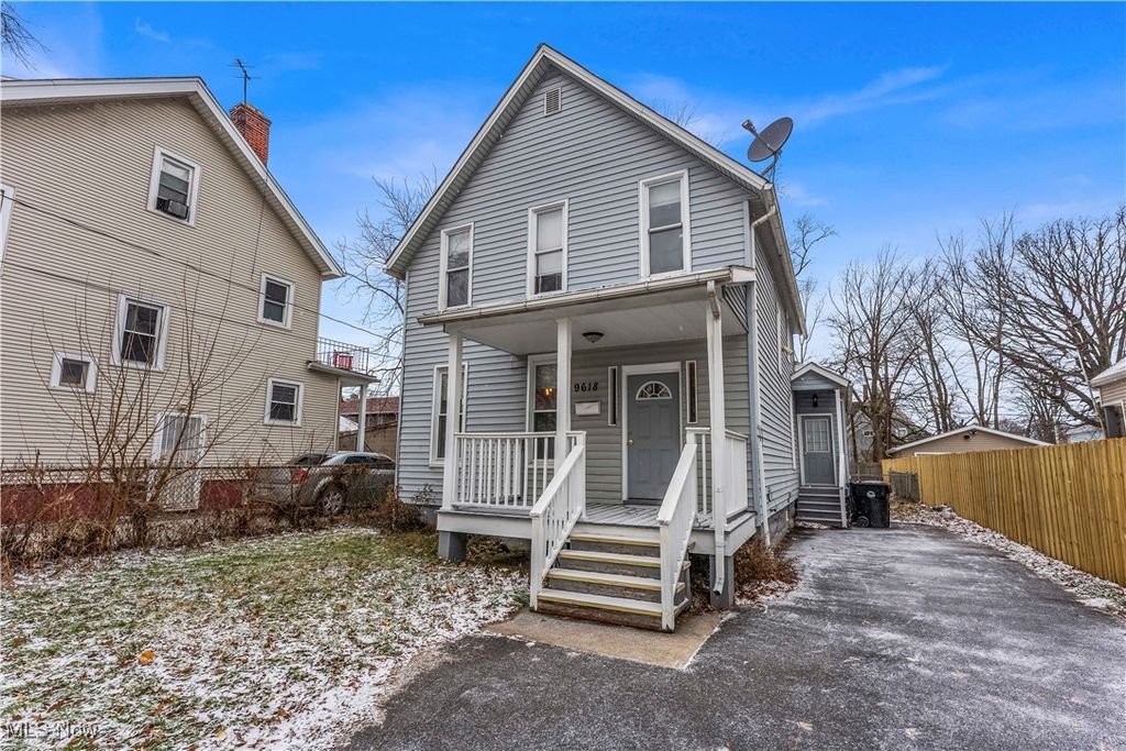 Photo of 9618 Willard Avenue, Cleveland, OH 44102 (MLS # 5178507)