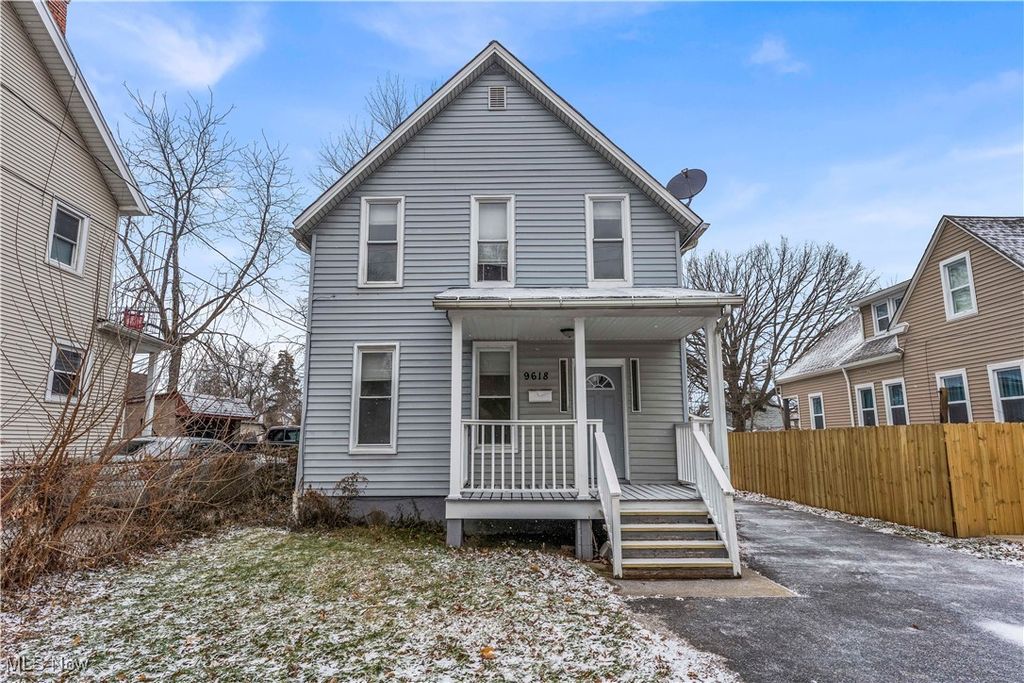 Photo of 9618 Willard Avenue, Cleveland, OH 44102 (MLS # 5178507)