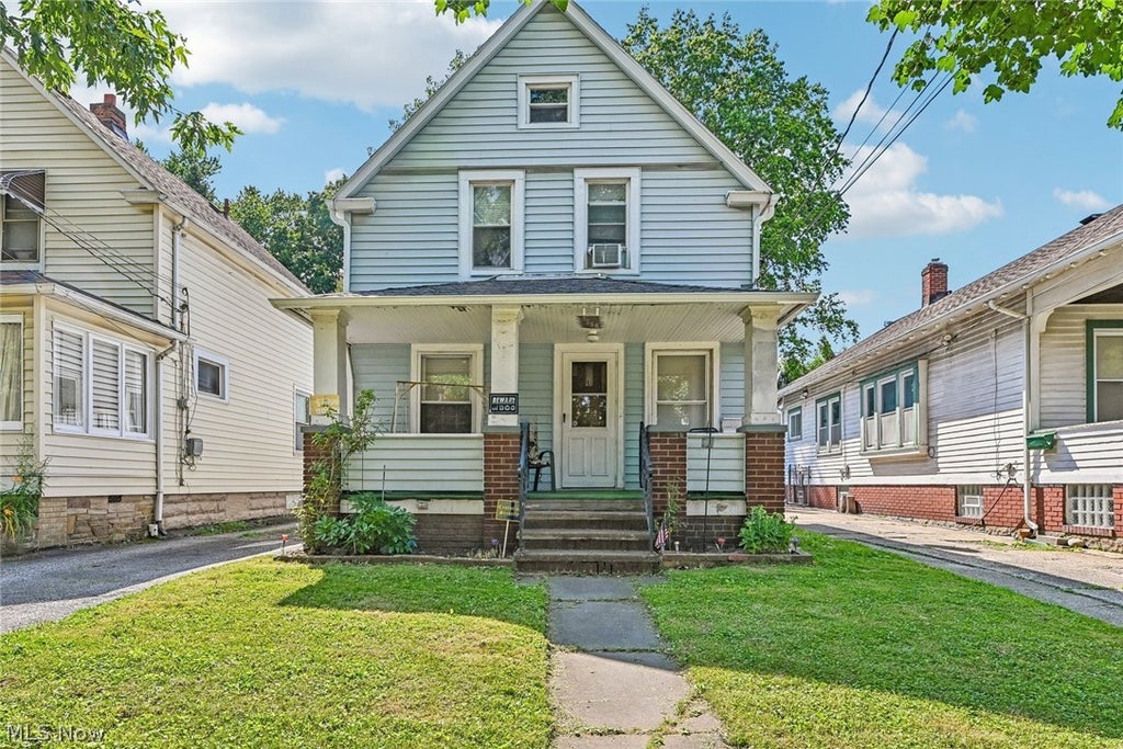 Photo of 3556 W 54th Street, Cleveland, OH 44102 (MLS # 5225379)