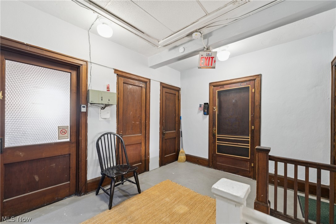 Barberton - Commercial Sale