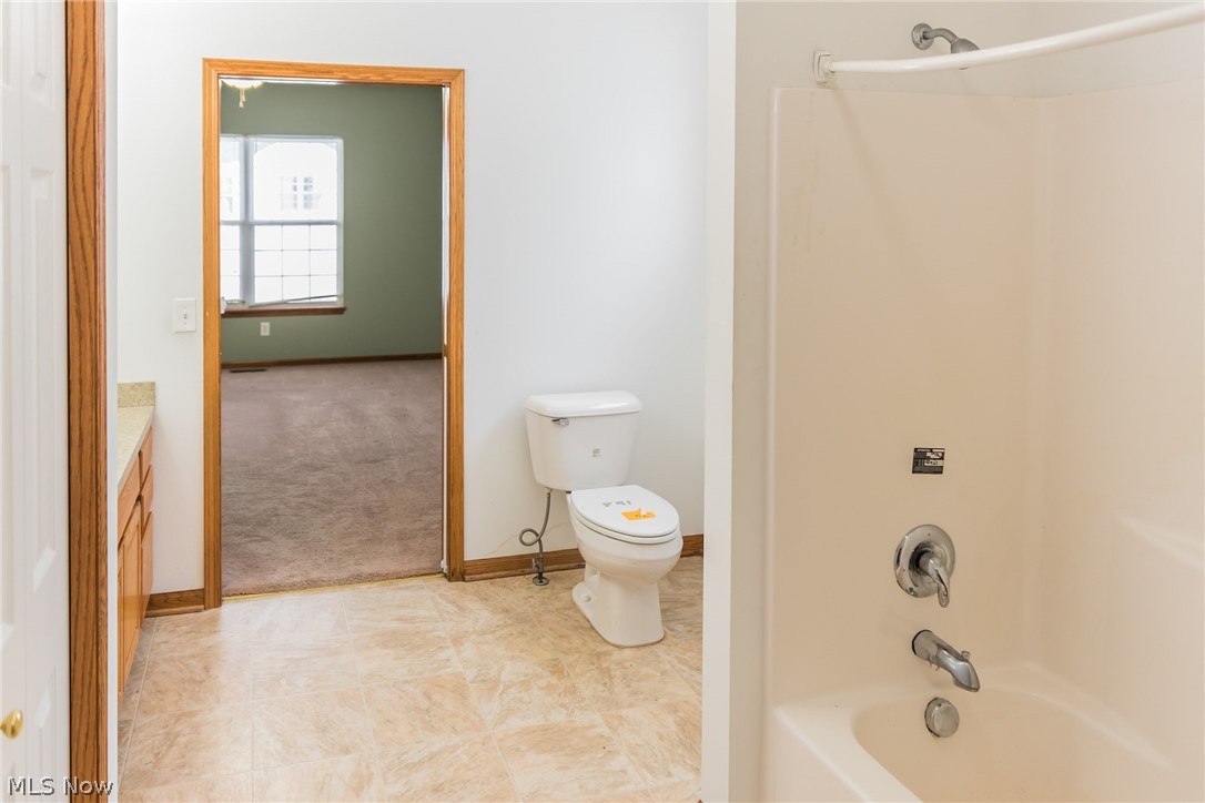 Chesapeake Condo - Residential