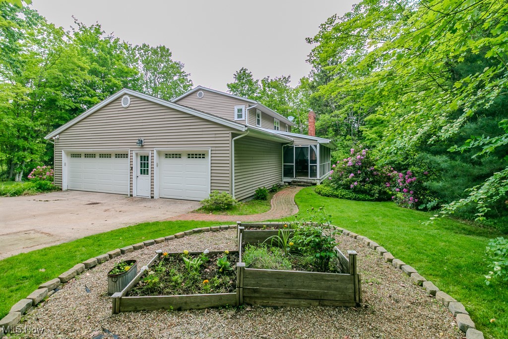 11545 Blackberry Lane, Chesterland, Ohio image 44