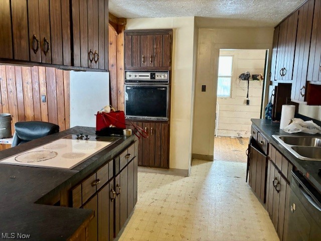 Lewis Wolcott Sec 33 - Residential