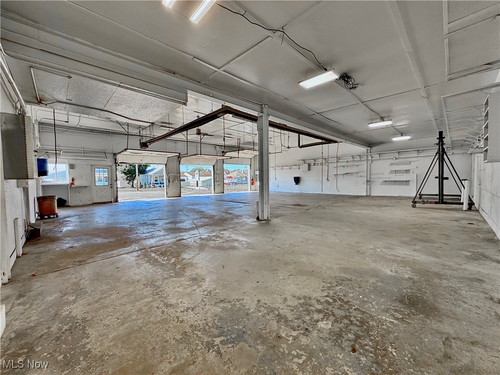 Pleasant View Adn - Commercial Sale