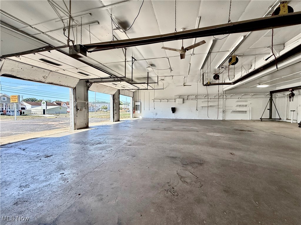 Pleasant View Adn - Commercial Sale