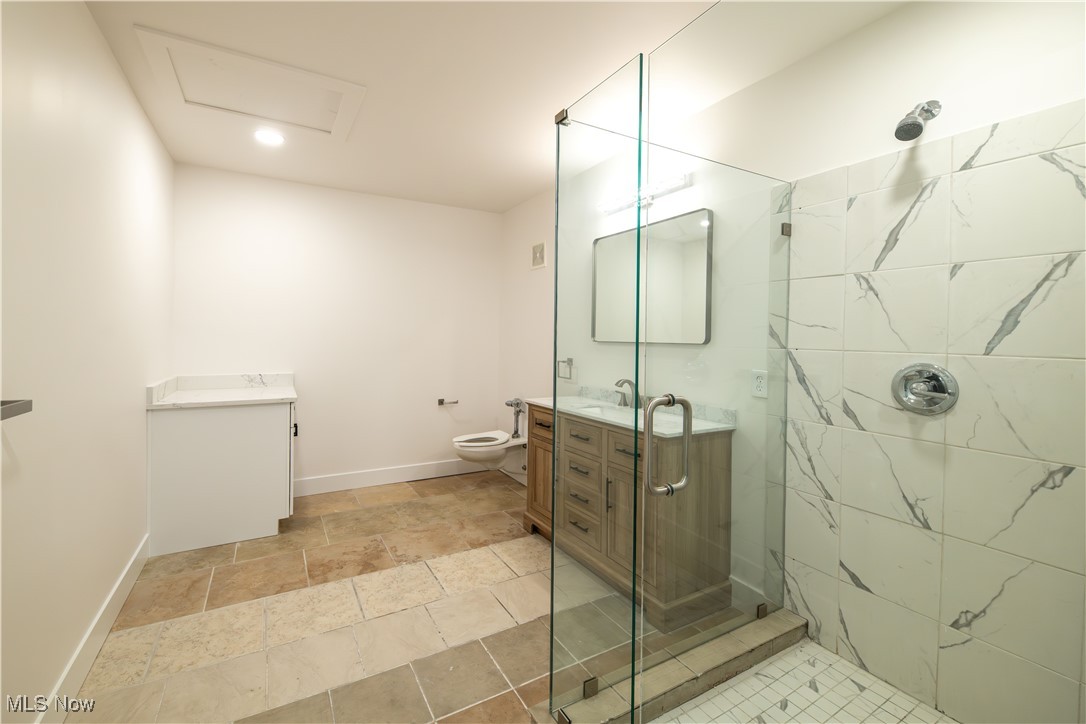 Cleveland, Ohio 44113, United States, 2 Bedrooms Bedrooms, ,3 BathroomsBathrooms,Residential,Active,129501