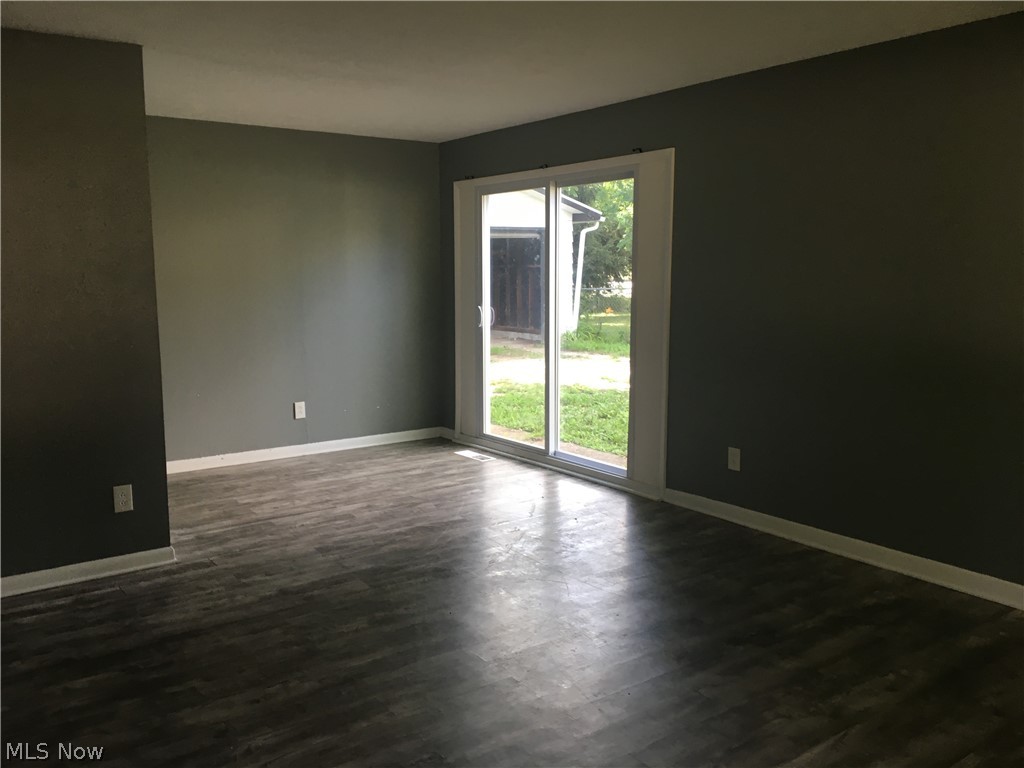 Kenilworth Manor - Residential Lease