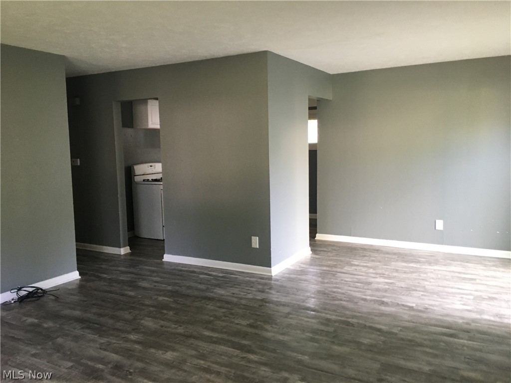 Kenilworth Manor - Residential Lease