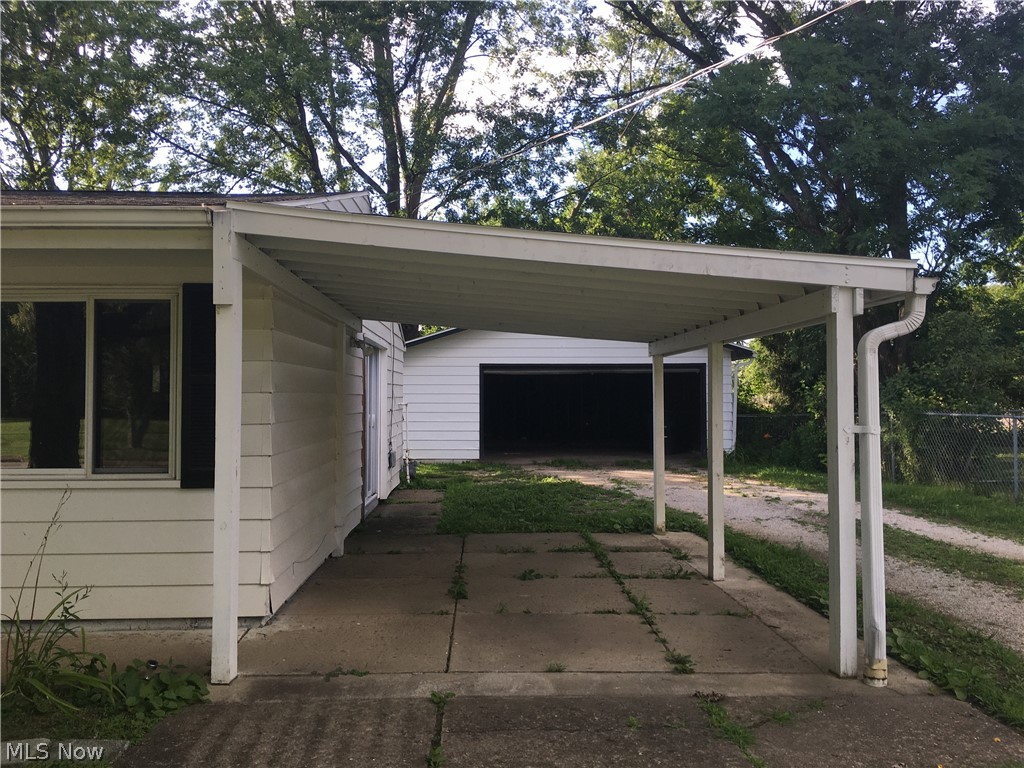 Kenilworth Manor - Residential Lease