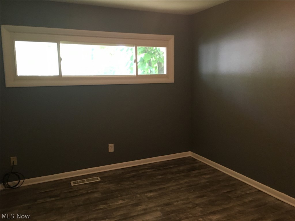 Kenilworth Manor - Residential Lease