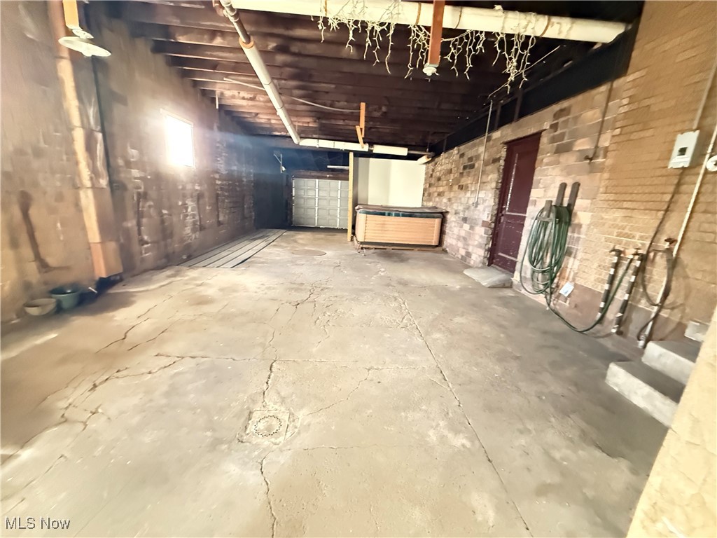 Dj Clarks Add - Residential