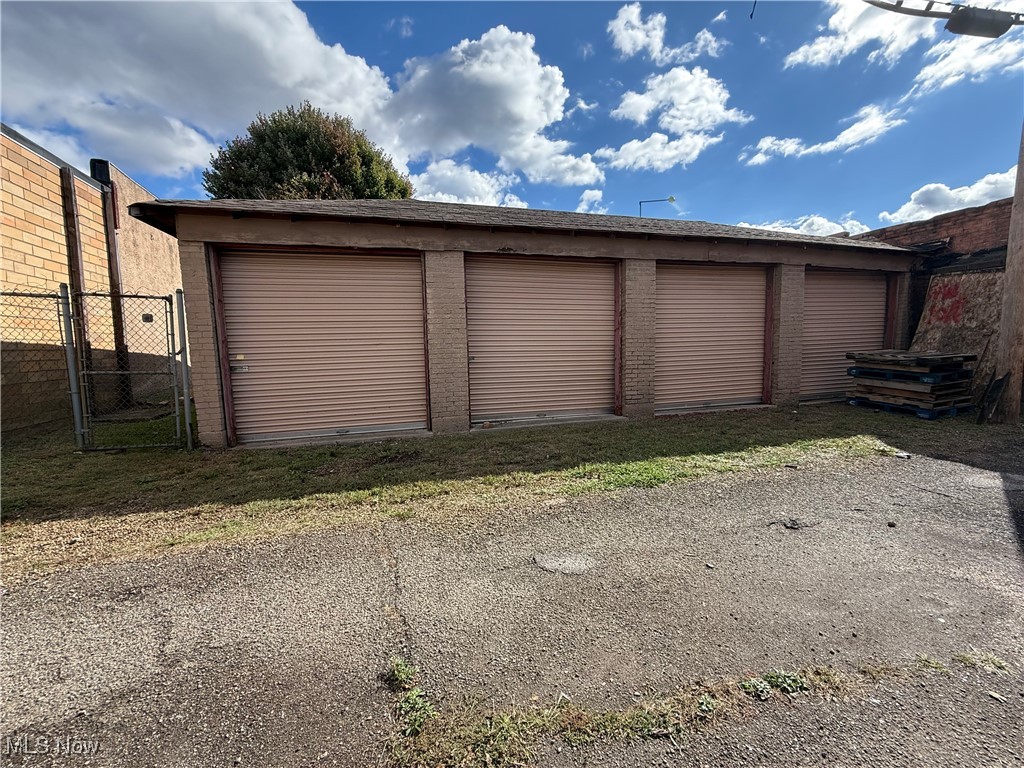 Dj Clarks Add - Residential