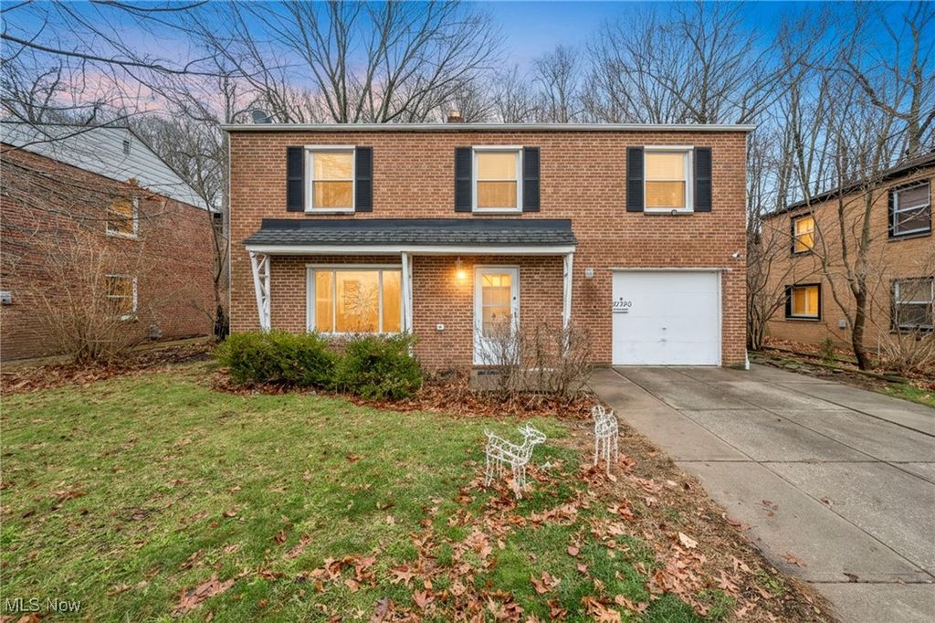 Photo of 27580 Tremaine Drive, Euclid, OH 44132 (MLS # 5178395)