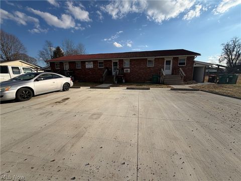 Multifamily For Sale - 91 E 5th Street<br/> Frazeysburg, OH 43822