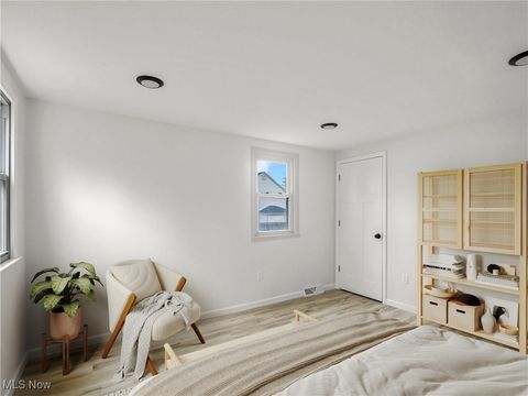 Tiny photo for 252 Shields Road, Boardman, OH 44512 (MLS # 5179421)