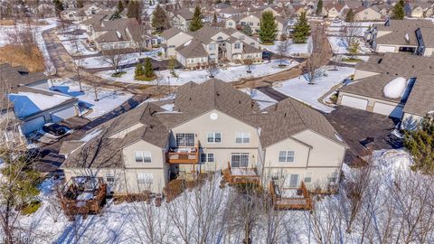 Tiny photo for 7314 Forest Cove Lane #B, Northfield, OH 44067 (MLS # 5188068)