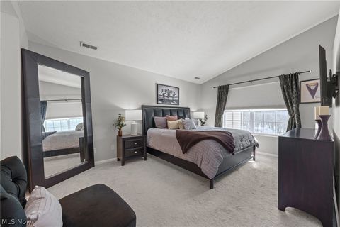 Tiny photo for 7314 Forest Cove Lane #B, Northfield, OH 44067 (MLS # 5188068)