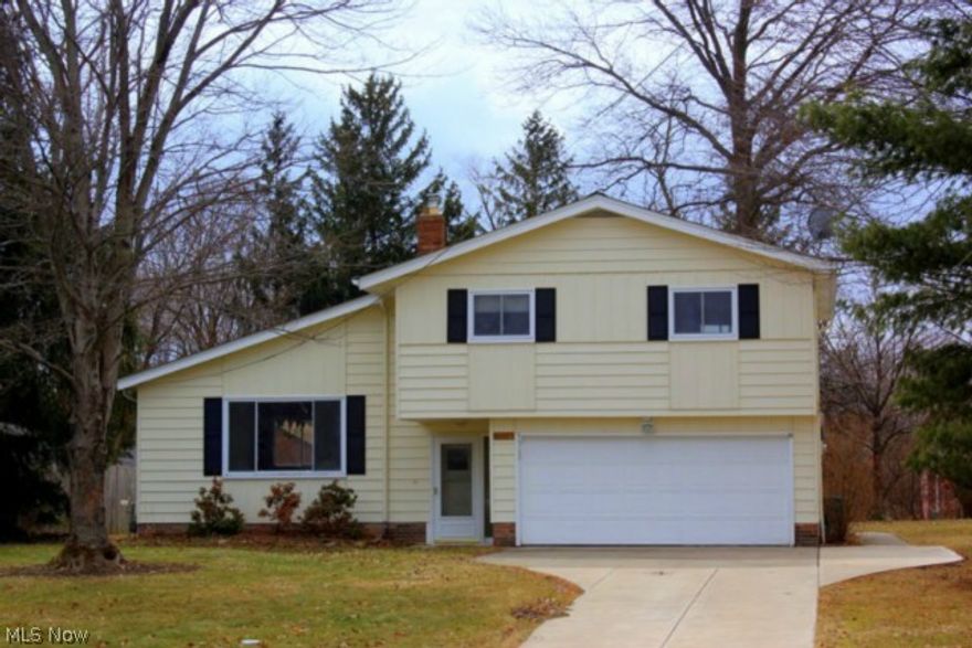 Fabulous Home! METICULOUSLY Maintained. Move in condition! 2014 UPDATES: All Baths, kitchen counters, sink, stainless steel appliances. New flooring and fresh paint throughout. 2011 - Waterproofing. 2010 -  Newer Roof - complete tear off. 2007 - H2O. 2002 - Newer furnace/ac. 2000 - updated electric and shed with electric and overhead storage. Family room with 2008 Pella slider opens to patio & large yard. All windows in '99. Spacious Living Room and Dining Room have cathedral ceilings and are perfect for entertaining! Addl updates include an actual finished basement and rec room, home insulation, newer garage floor & basement floors, newer drive, newer garage doors. Full list of updates is available & attached to the listing. 13 mo Home Warranty is included for peace of mind! Nothing left to do here except move right in! Convenient to I-71 and the Mall. What a wonderful place to call home!