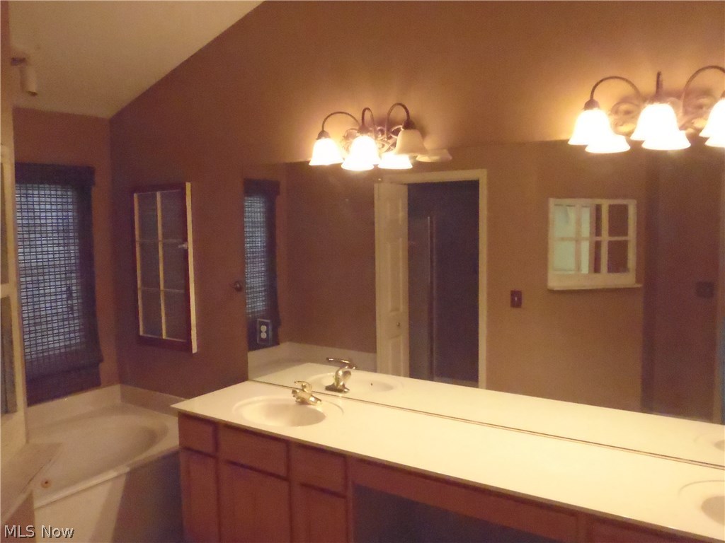 Drake Estates Sfs & Cd 05c - Residential