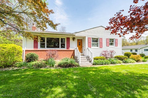 Photo for 7131 Drake Stateline Road NE