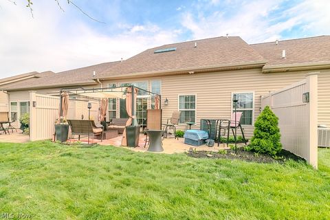 Tiny photo for 324 Lakewick Lane, Willowick, OH 44095 (MLS # 5203574)