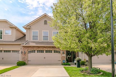 Tiny photo for 324 Lakewick Lane, Willowick, OH 44095 (MLS # 5203574)