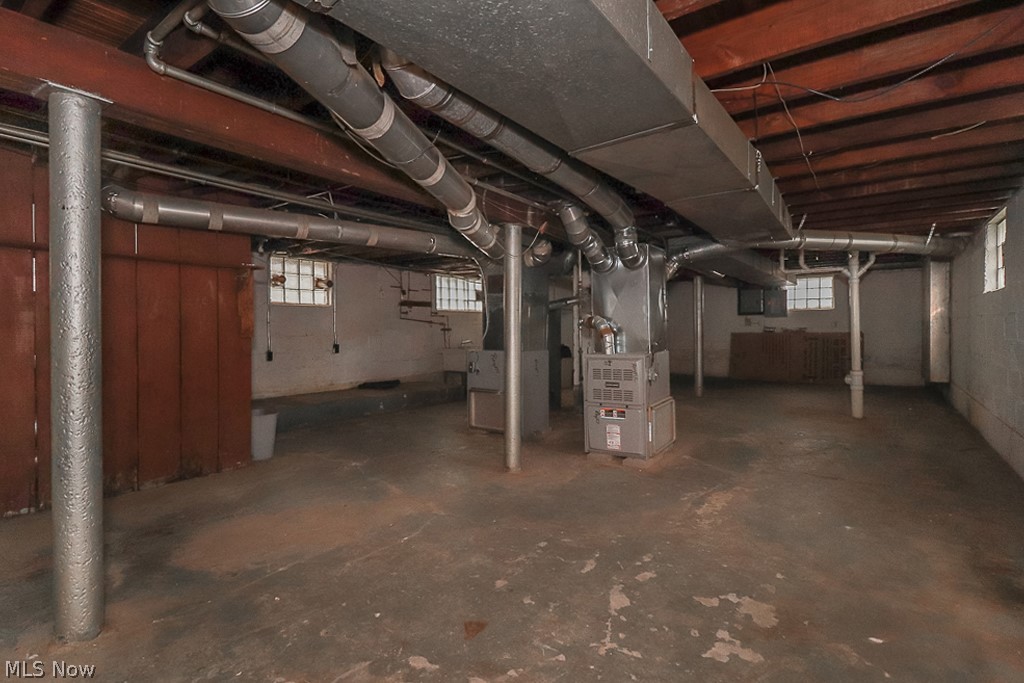 Garfield Heights Realty Cos - Residential Lease