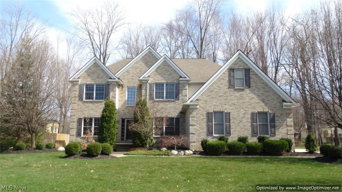 Blackbrook Golfview Estates - Residential