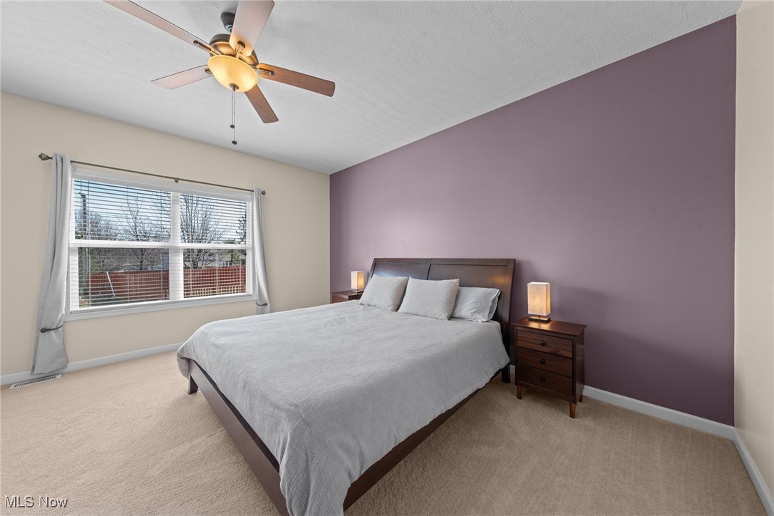 Seven Hills, Ohio 44131, United States, 3 Bedrooms Bedrooms, ,2 BathroomsBathrooms,Residential,Contingent,92321