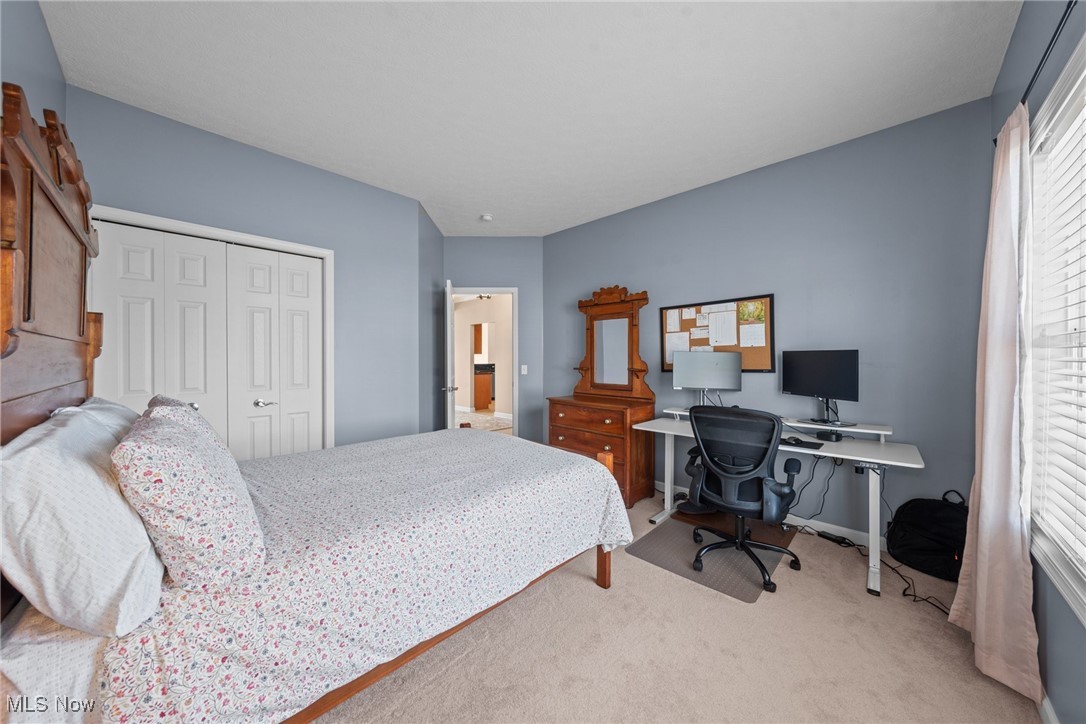 Seven Hills, Ohio 44131, United States, 3 Bedrooms Bedrooms, ,2 BathroomsBathrooms,Residential,Contingent,92321