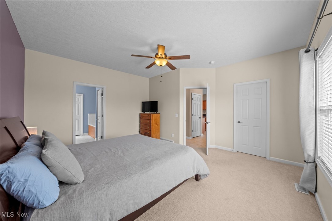 Seven Hills, Ohio 44131, United States, 3 Bedrooms Bedrooms, ,2 BathroomsBathrooms,Residential,Contingent,92321