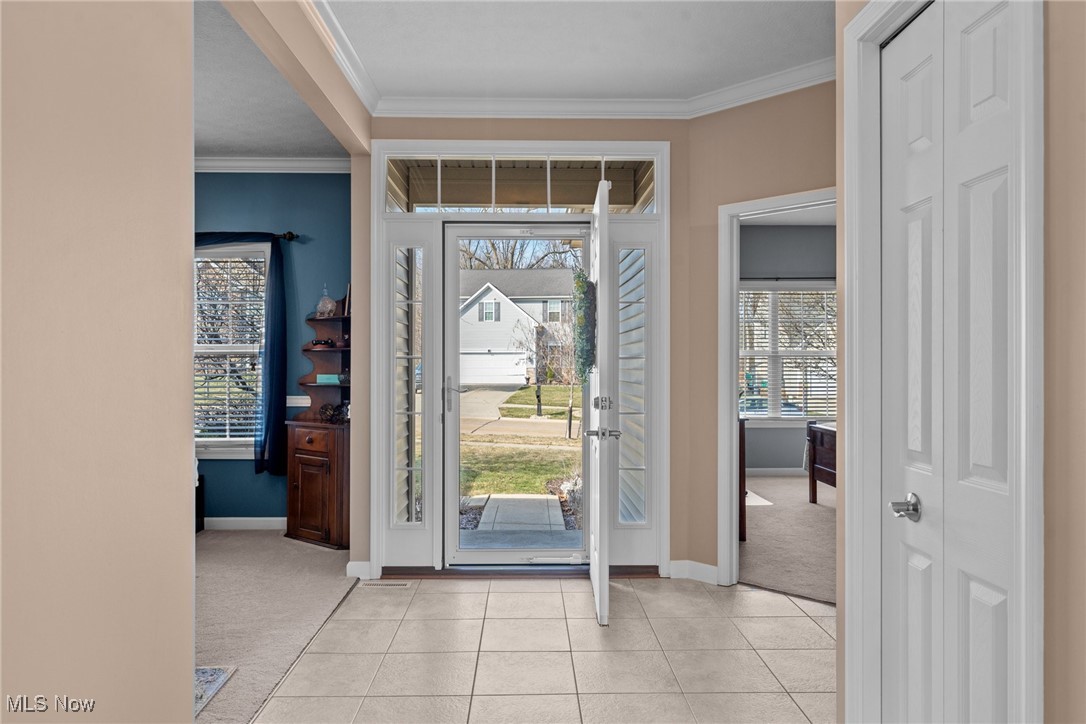 Seven Hills, Ohio 44131, United States, 3 Bedrooms Bedrooms, ,2 BathroomsBathrooms,Residential,Contingent,92321