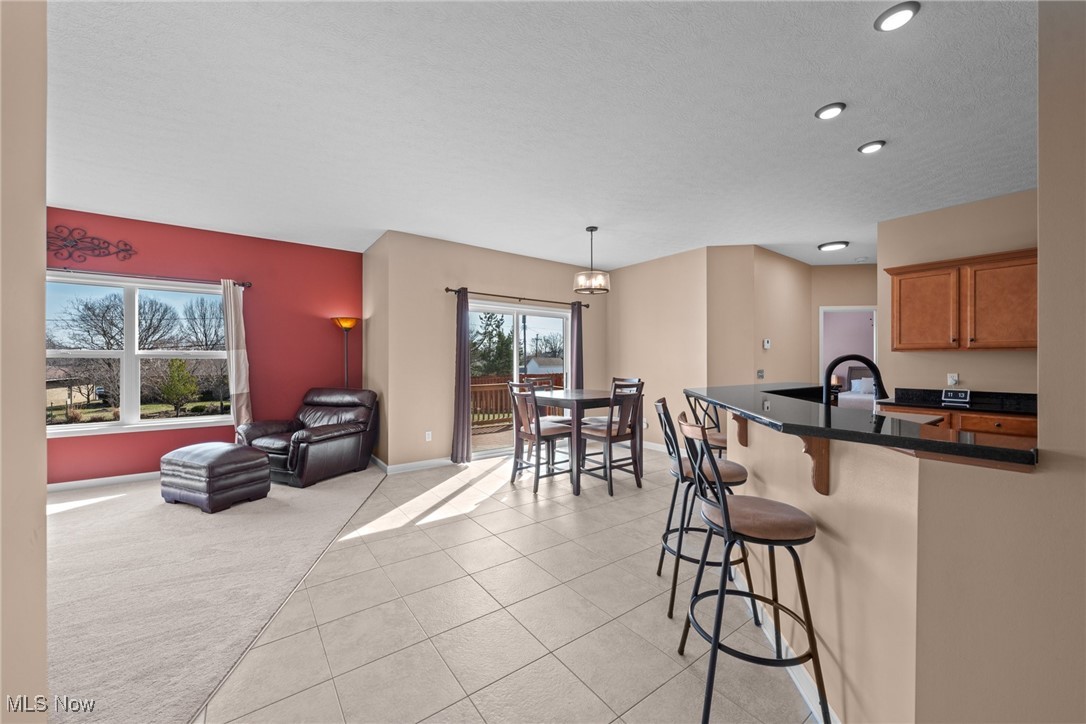 Seven Hills, Ohio 44131, United States, 3 Bedrooms Bedrooms, ,2 BathroomsBathrooms,Residential,Contingent,92321