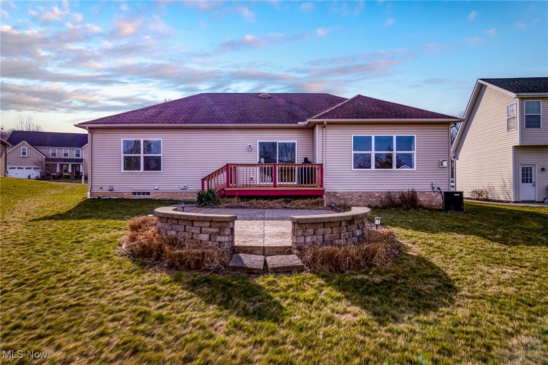 Seven Hills, Ohio 44131, United States, 3 Bedrooms Bedrooms, ,2 BathroomsBathrooms,Residential,Contingent,92321