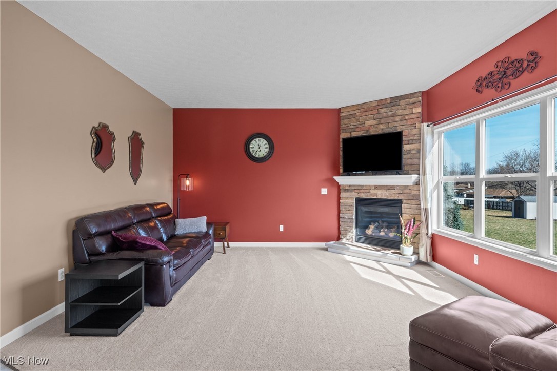 Seven Hills, Ohio 44131, United States, 3 Bedrooms Bedrooms, ,2 BathroomsBathrooms,Residential,Contingent,92321