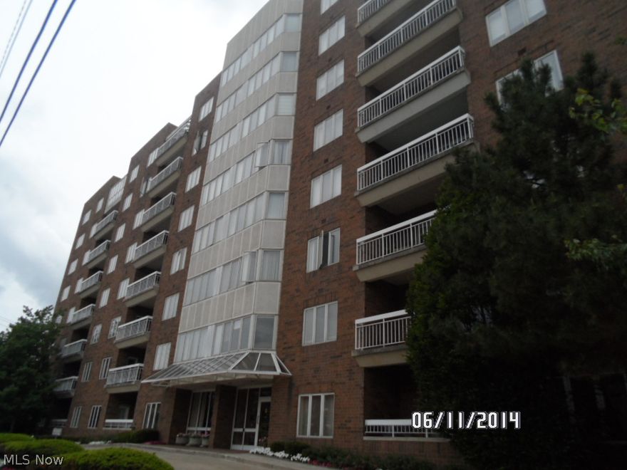 Luxury condo living in this beautiful high-rise in Shaker Heights! Convenient to everything! Sparkling 2 bedroom, 2 bath condo with 1920 sq.ft. of space! Open living room with glass sliders out to lovely balcony. Formal dining room with French door entry. Sunny galley kitchen with tons of cabinets and separate laundry room. Spacious master suite is light & bright with glamorous en suite bath complete with spa tub, dual sink vanity and deep, walk-in closets! Security building and secure parking garage. Don't miss this gem! Employees of Bank of America or its affiliates or subsidiaries are strictly prohibited from directly or indirectly purchasing any property owned by Bank of America. All offers must be submitted with a pre-approval letter or proof of funds.